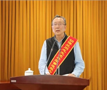 感动中国的仁医胡佩兰先进事迹报告会曁胡大一院士健康讲座在铜川举行_陕西频道_凤凰网