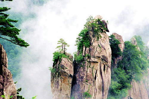 遊人皆驚歎堯山雲海最浪漫 這樣的美景你看過嗎?_河南頻道_鳳凰網