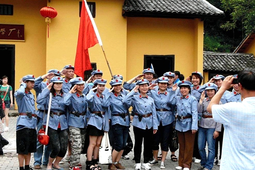 凤凰网陕西"延安情·延安行"红色旅游进校园活动专题上线啦