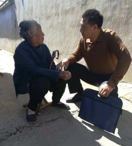 沂源县南刘庄村第一书记崔春义:牢记使命 克难攻坚 扎根基层为百姓