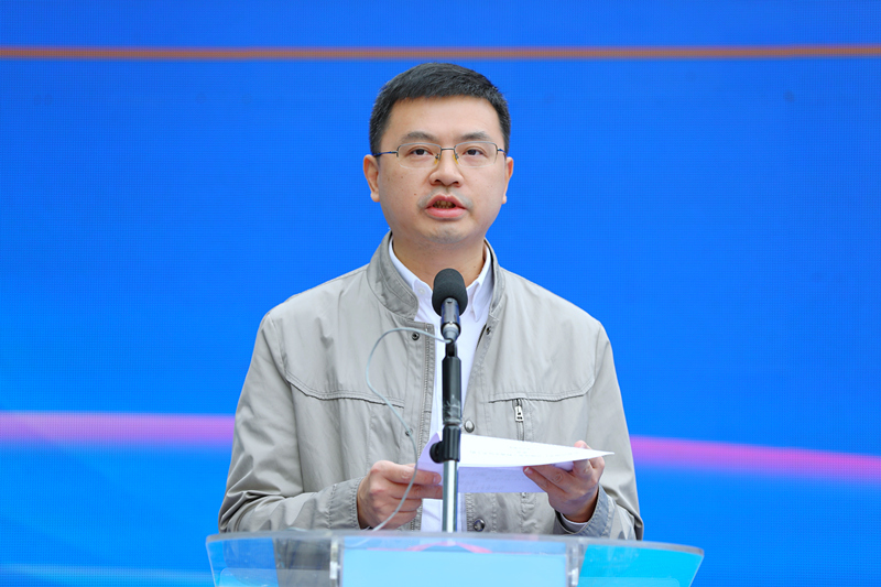 盐田区副区长罗毅讲话.