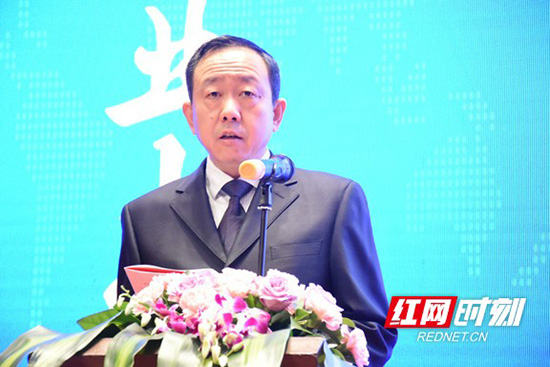 副州长向清平出席并致辞.