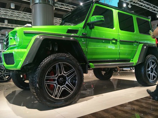奔驰g5004x4绿色天津现车硬朗大气