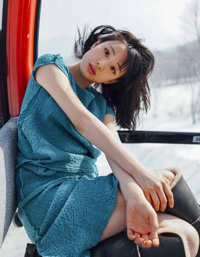 成功入围北京大学生电影节最佳女演员奖的李梦为《男人装》杂志拍摄的