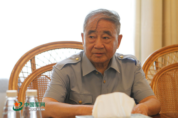 毛兰成. 陈婕 摄