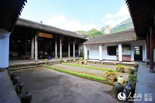 仙居县淡竹乡下齐村齐氏宗祠.章勇涛 摄