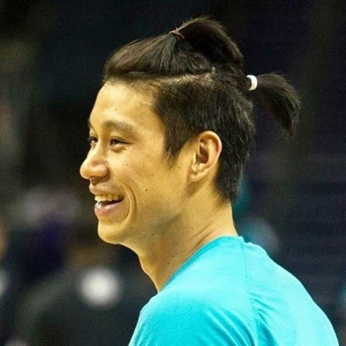 与篮网签下3年3600万美元合约 林书豪感谢黄蜂球迷