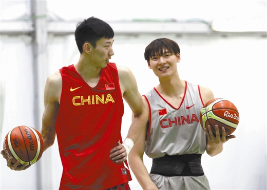 奥运首战"梦之队" 中国男篮不紧张