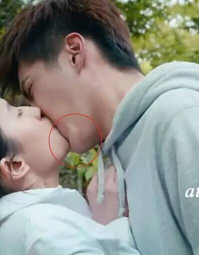 李沁angelbaby吴亦凡的迷之下巴这是要上天啊