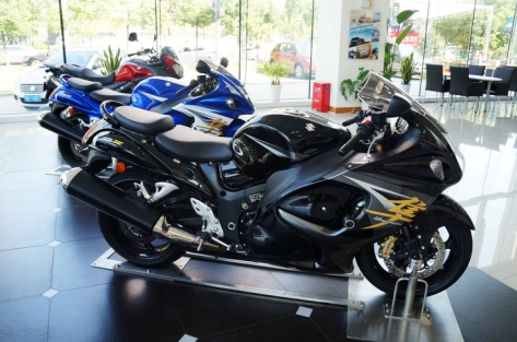 投资有限公司(以下简称铃木)在上海嘉定旗舰店举办了摩托车vr体验会
