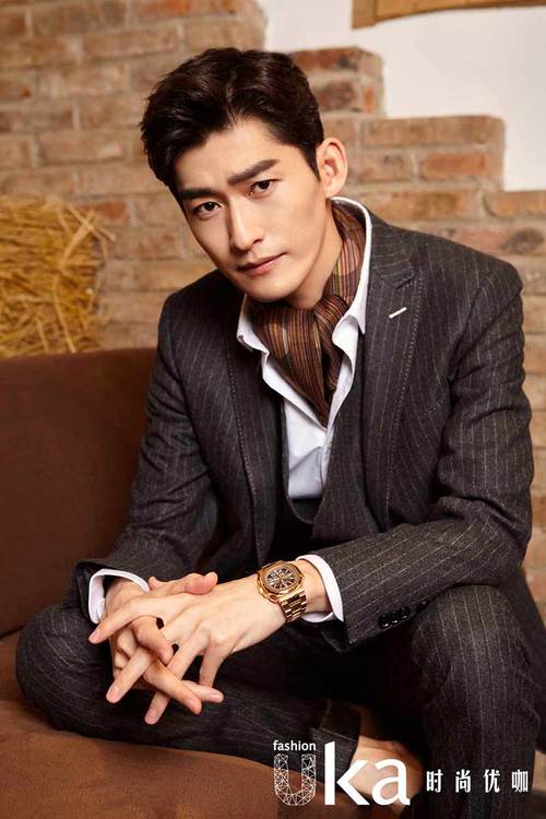 前日,张翰在微博发布其个人写真,搭配文字为"如若你不快乐,不如&