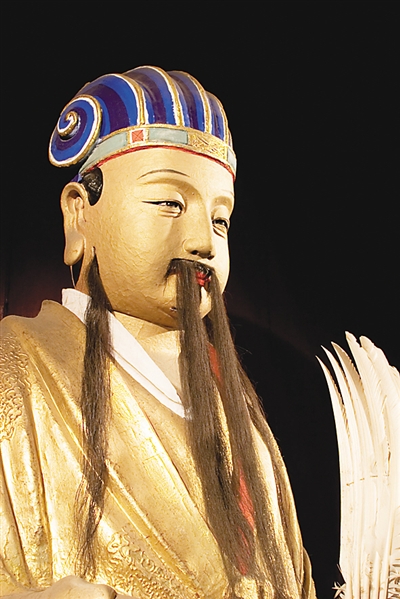 君臣情怀的美好追忆