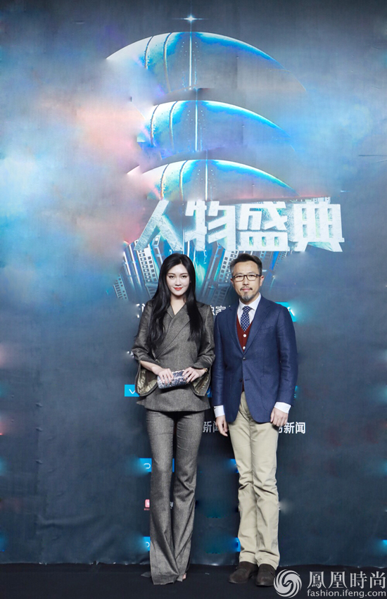 逯子霸气亮相年度盛典 红毯造型凸显百变气质_凤凰网