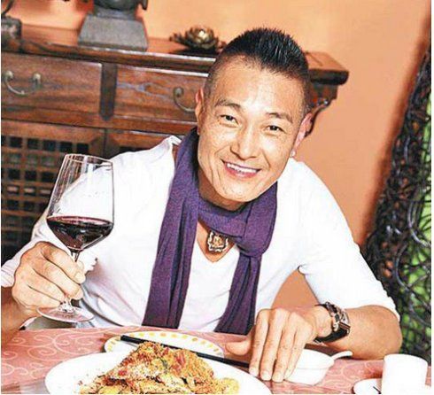 卢惠光卢惠光惠天赐惠天赐刘家辉刘家辉成龙成龙李连杰李连杰日前