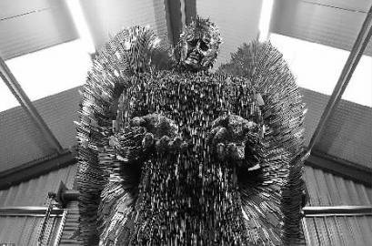 10万把刀铸就天使