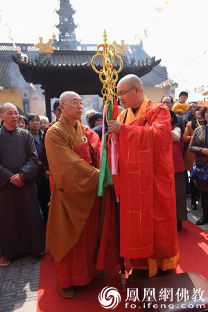 名蓝得主!本源法师荣膺江苏东台泰山护国禅寺方丈