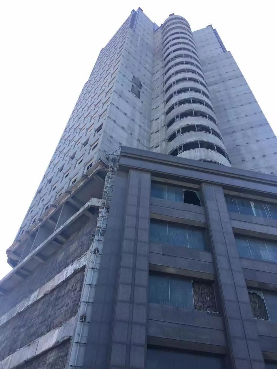 裕丰大厦今晚爆破 曾是南昌第一高楼(图)