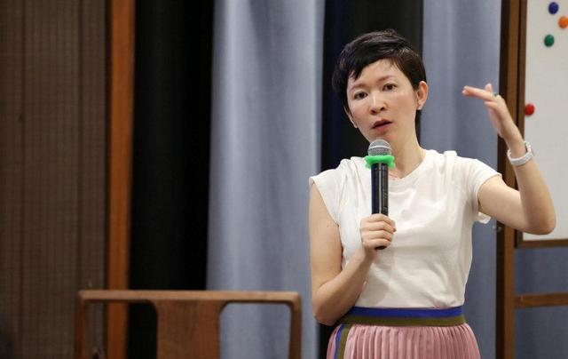 海南的小女生戴珊,毕业于杭州电子科技大学,跟蒋芳,韩敏,金媛影一样