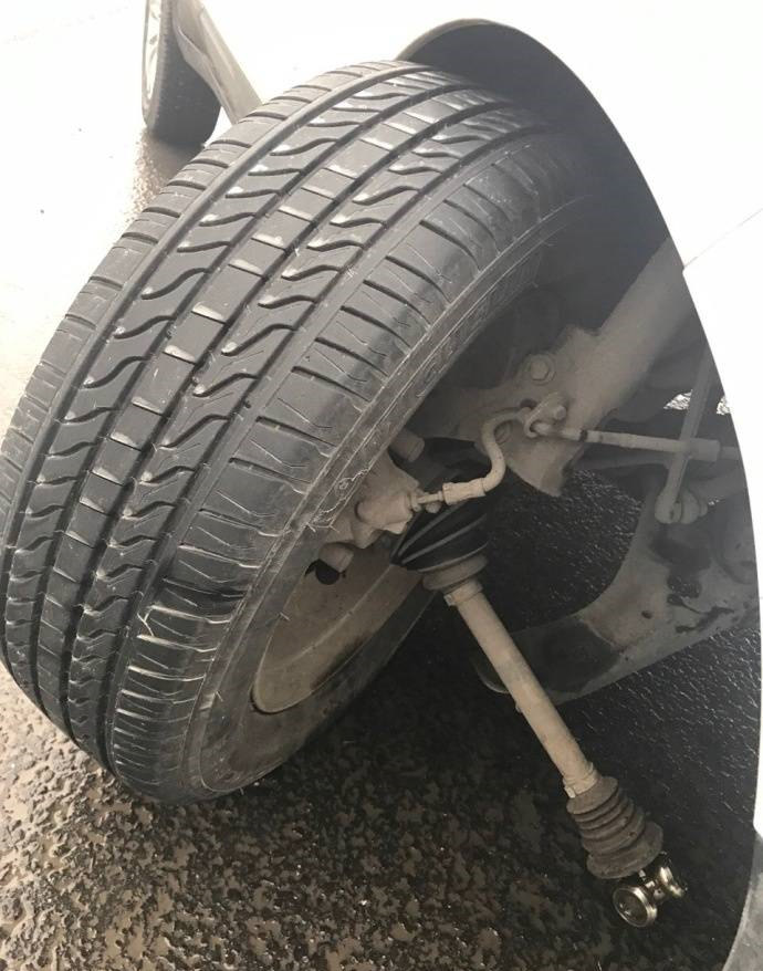 断无止境网曝长安福特翼博又断轴