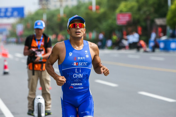 凤舞水城向赛而生2018年中国铁人三项联赛开官之战河南睢县站圆满落幕