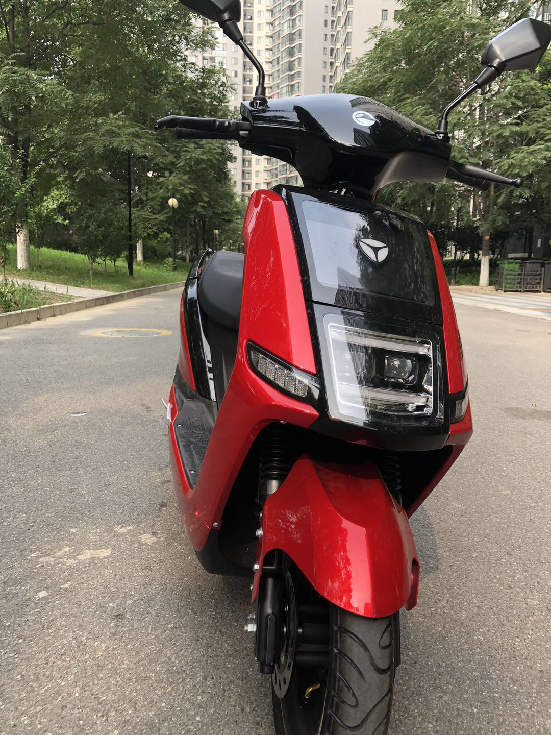 深度评测雅迪缤钻版e7:再次诠释何为更高品质电动车?